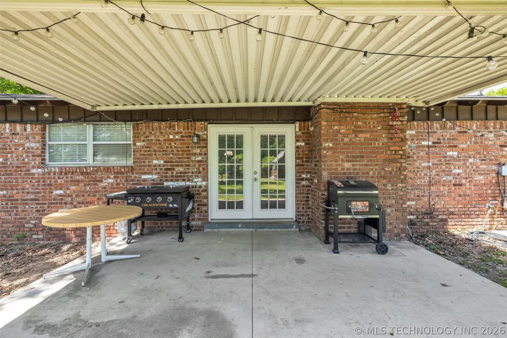 1331 S 76th EastAvenue Tulsa, OK 74112