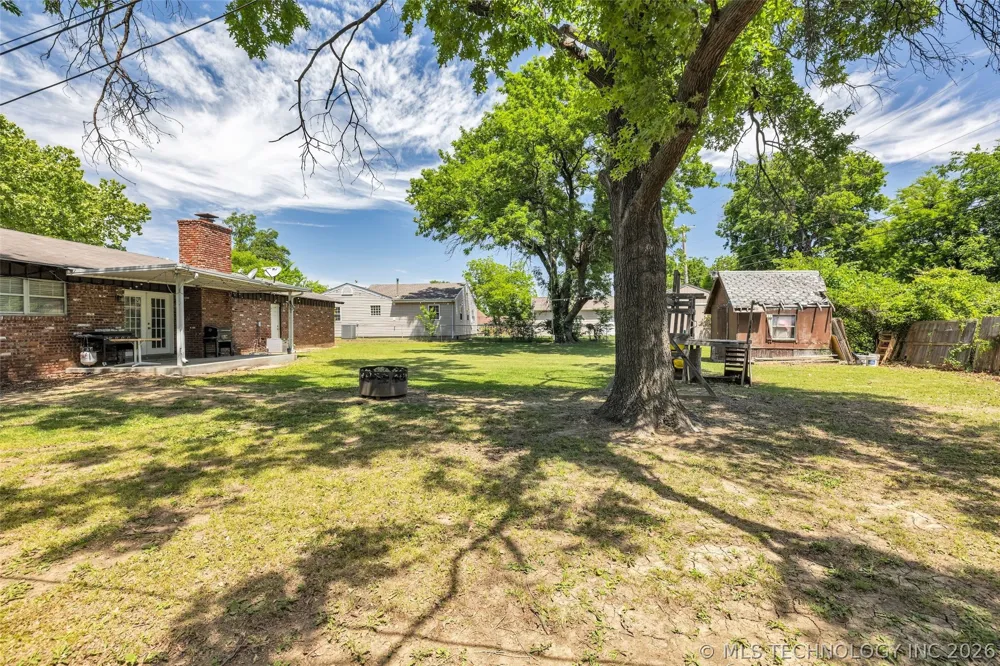 1331 S 76th EastAvenue Tulsa, OK 74112