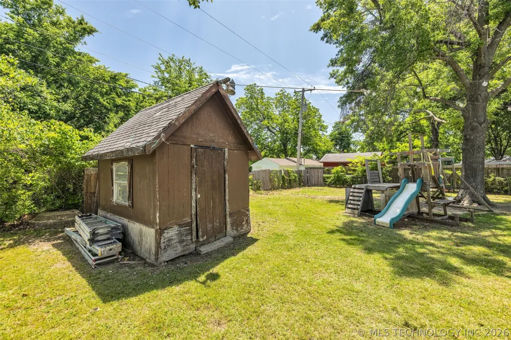 1331 S 76th EastAvenue Tulsa, OK 74112