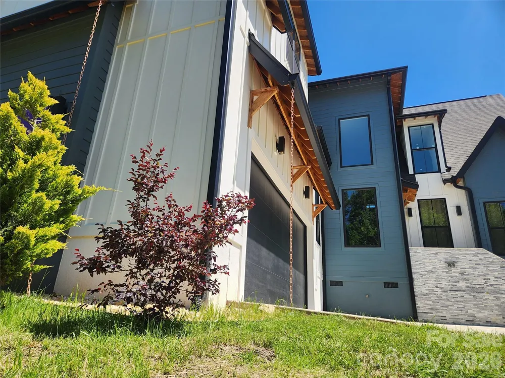 3078 Mountain Creek Drive Sherrills Ford, NC 28673