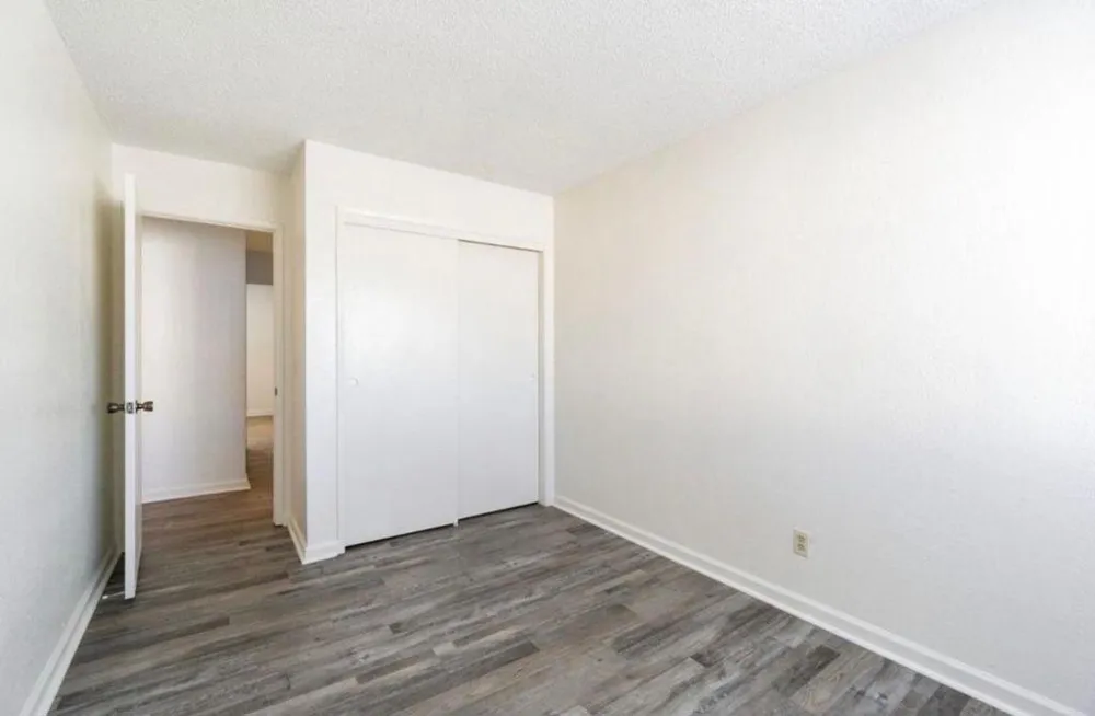 4747 Woodrow Avenue #122 Fresno, CA 93726