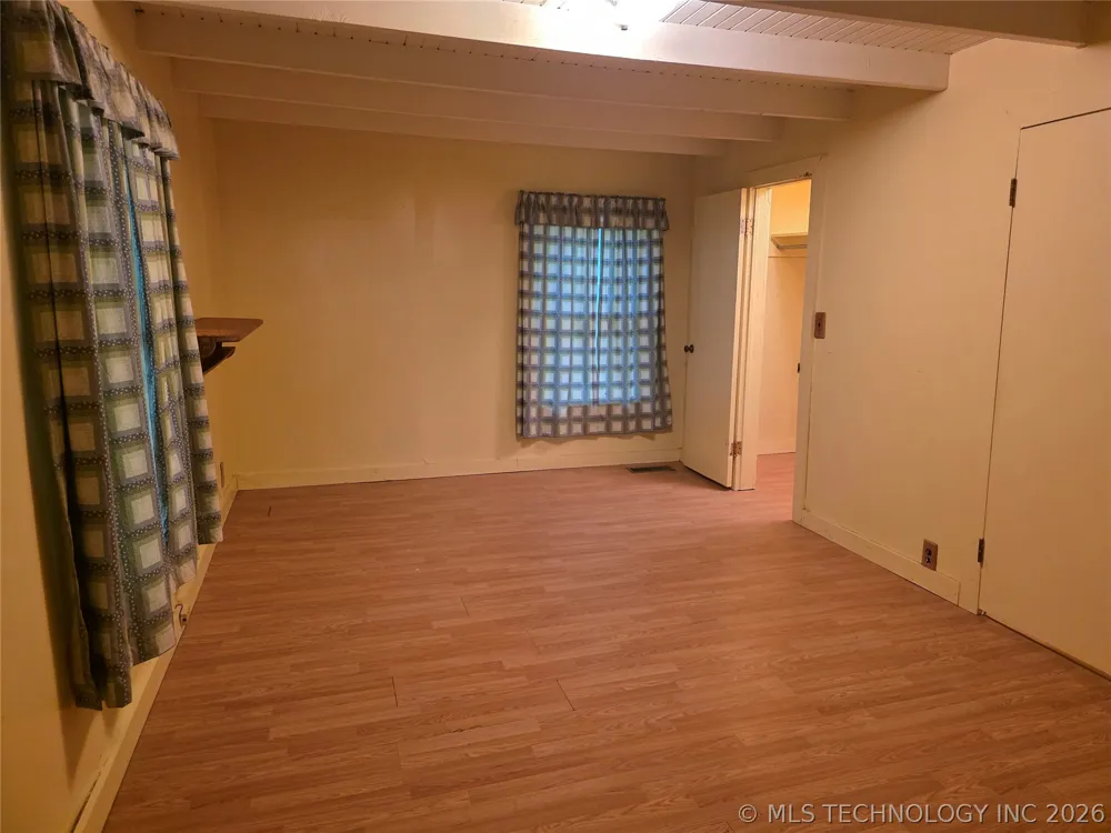 20453 E Whipperwill Road Tahlequah, OK 74464