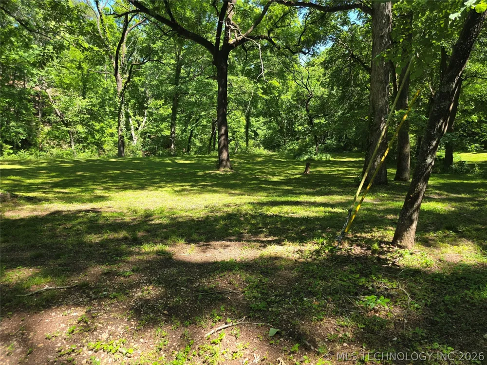 20453 E Whipperwill Road Tahlequah, OK 74464