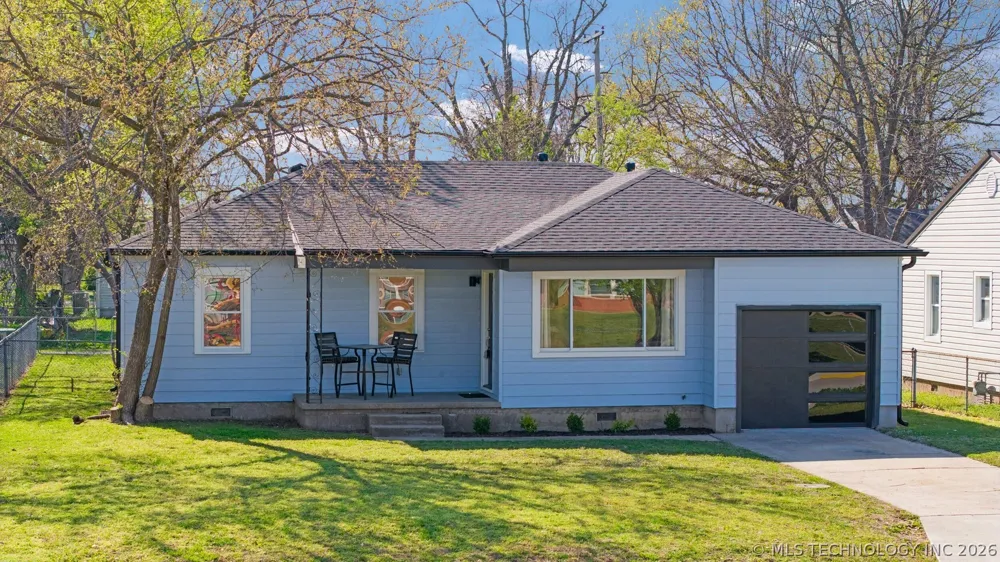 1925 B STREET NE Miami, OK 74354