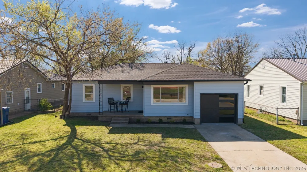 1925 B STREET NE Miami, OK 74354