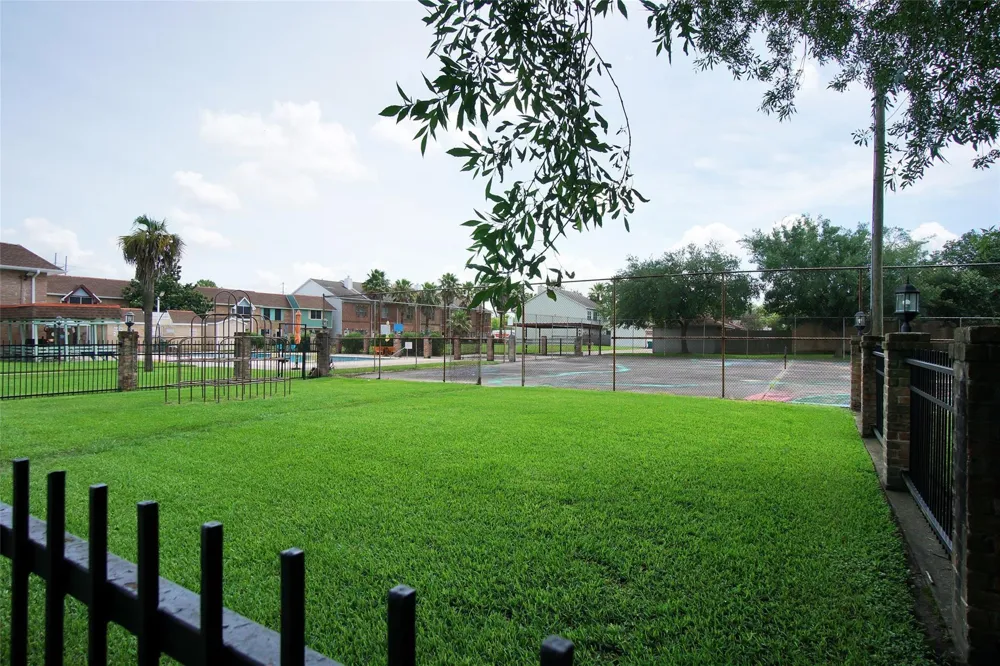 1711 Alabama Street #1 Pasadena, TX 77503