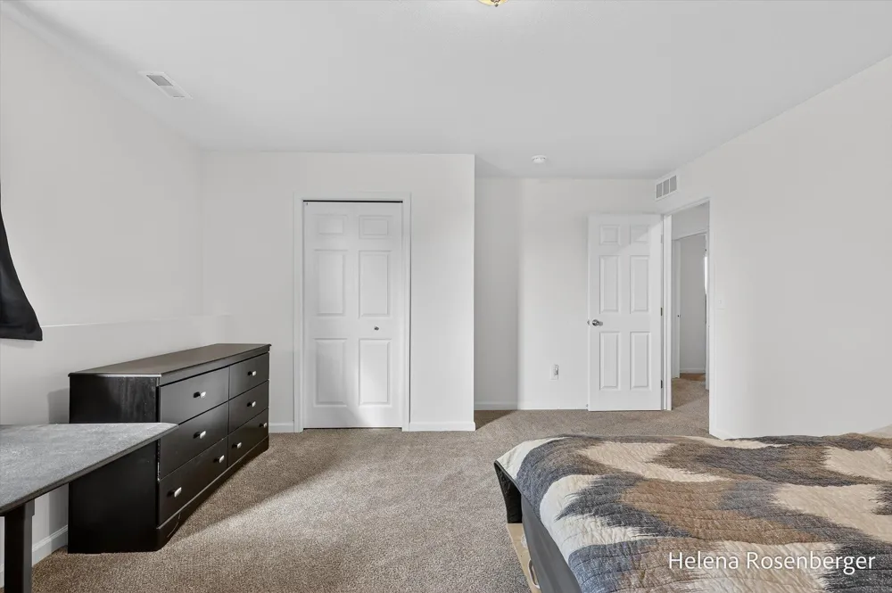 1700 Harper Grove Lane Vicksburg Village, MI 49097