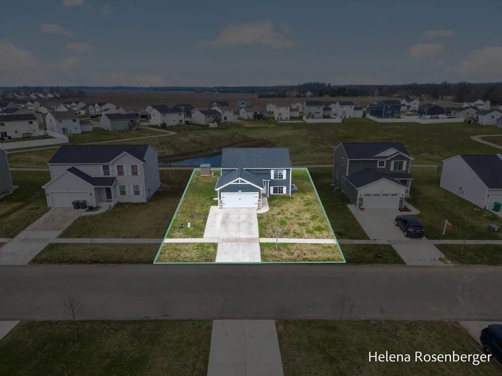 1700 Harper Grove Lane Vicksburg Village, MI 49097
