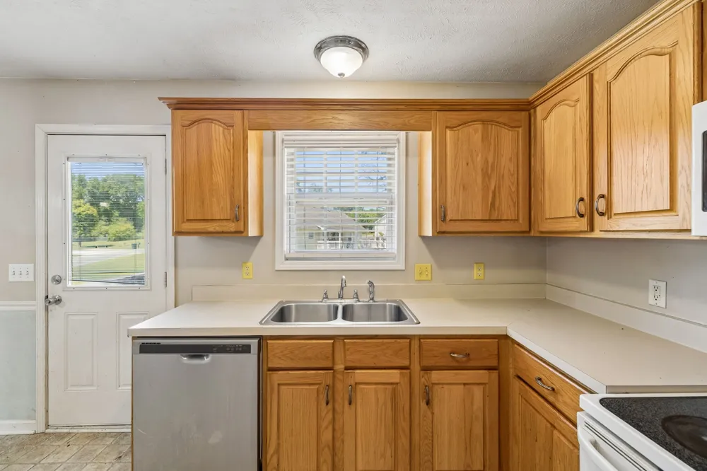 510 Corlew Cir White Bluff, TN 37187