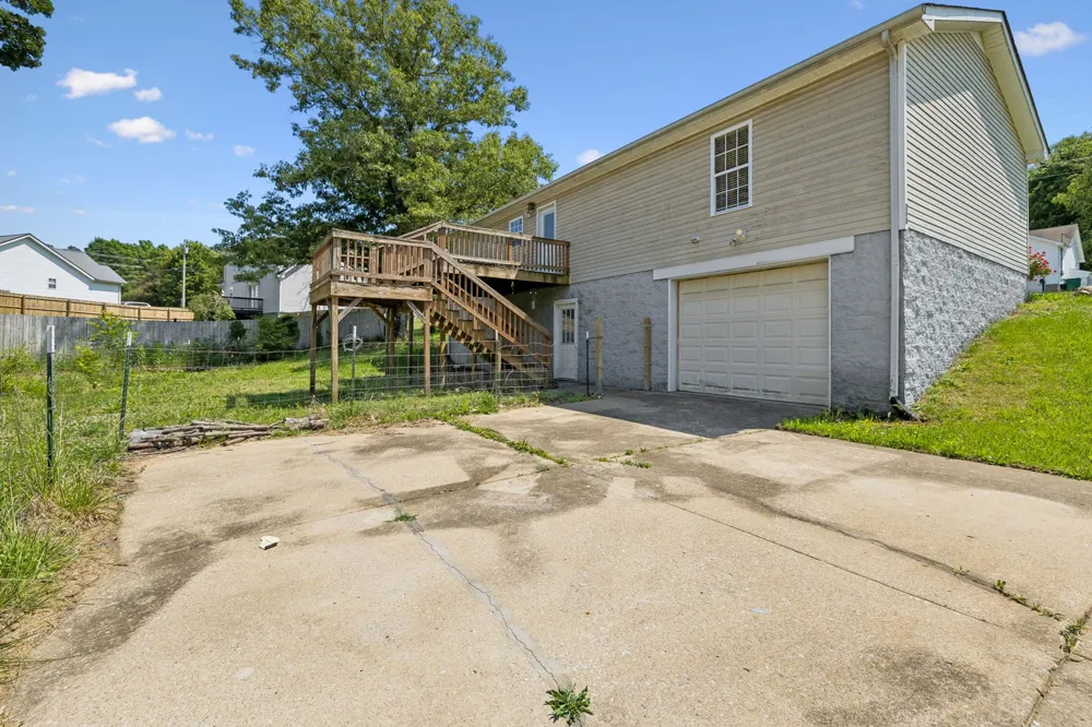 510 Corlew Cir White Bluff, TN 37187