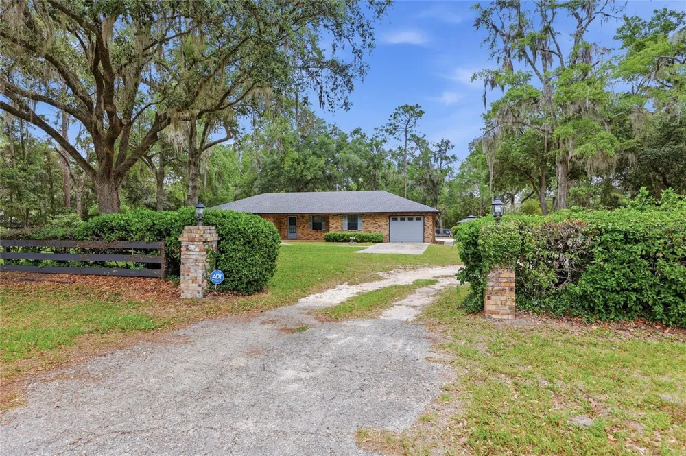 4803 W STATE ROAD 238 Lake Butler, FL 32054