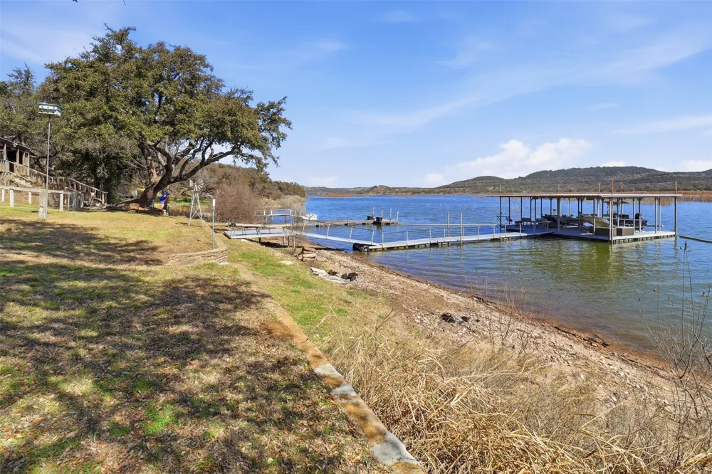 136 Harvest Trail Tow, TX 78672