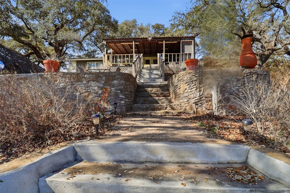 136 Harvest Trail Tow, TX 78672