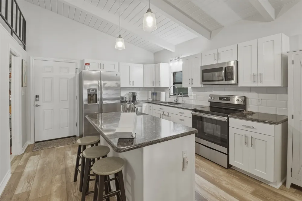 136 Harvest Trail Tow, TX 78672