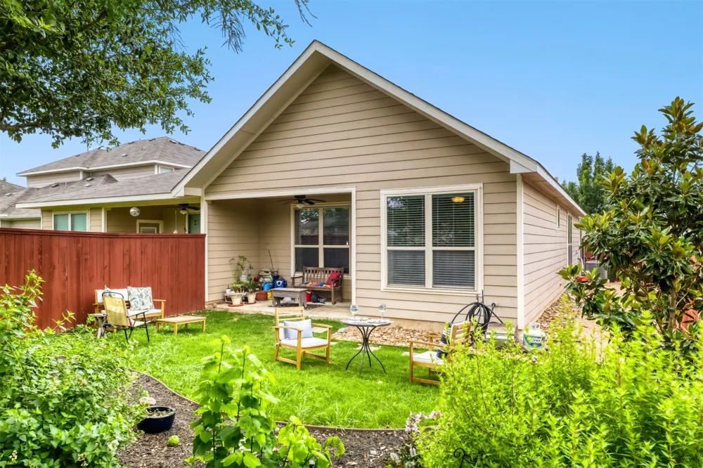 418 High Tech Drive Georgetown, TX 78626