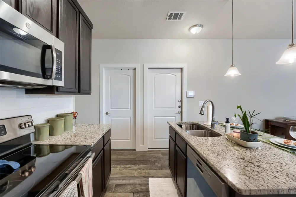 418 High Tech Drive Georgetown, TX 78626
