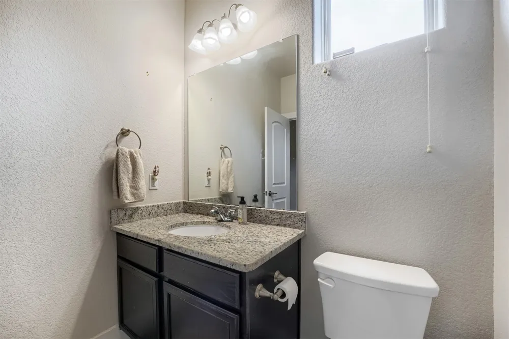 418 High Tech Drive Georgetown, TX 78626
