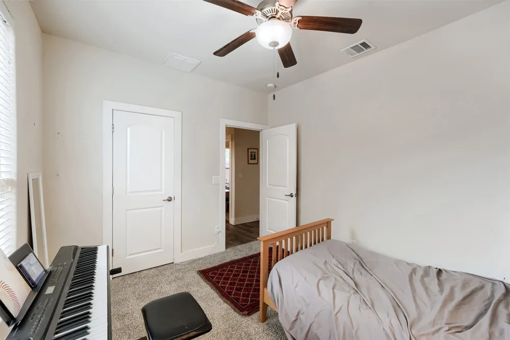 418 High Tech Drive Georgetown, TX 78626