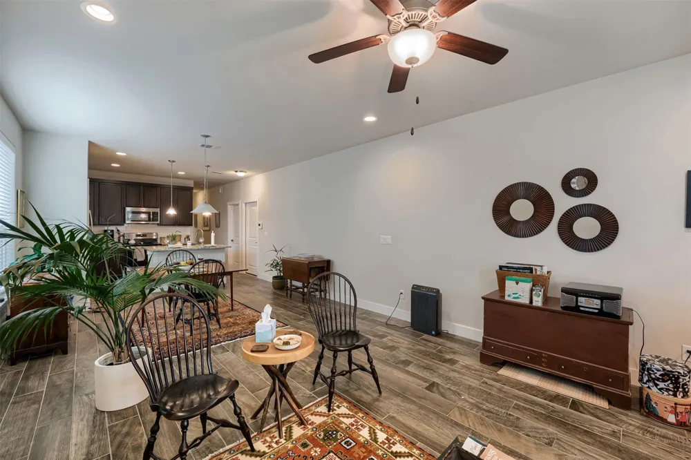418 High Tech Drive Georgetown, TX 78626