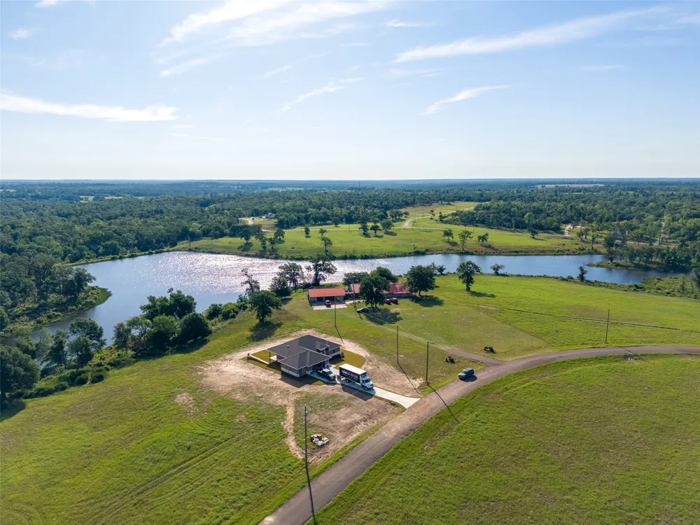 Horseshoe Lake Ranch Marquez, TX 77865