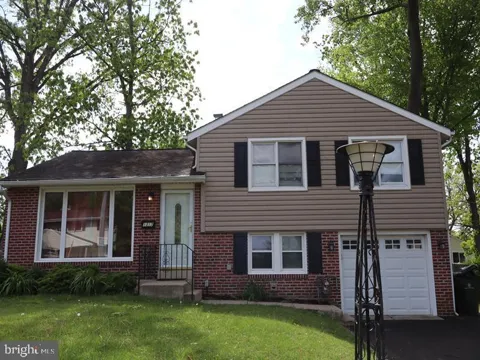 1317 FITZWATERTOWN ROAD