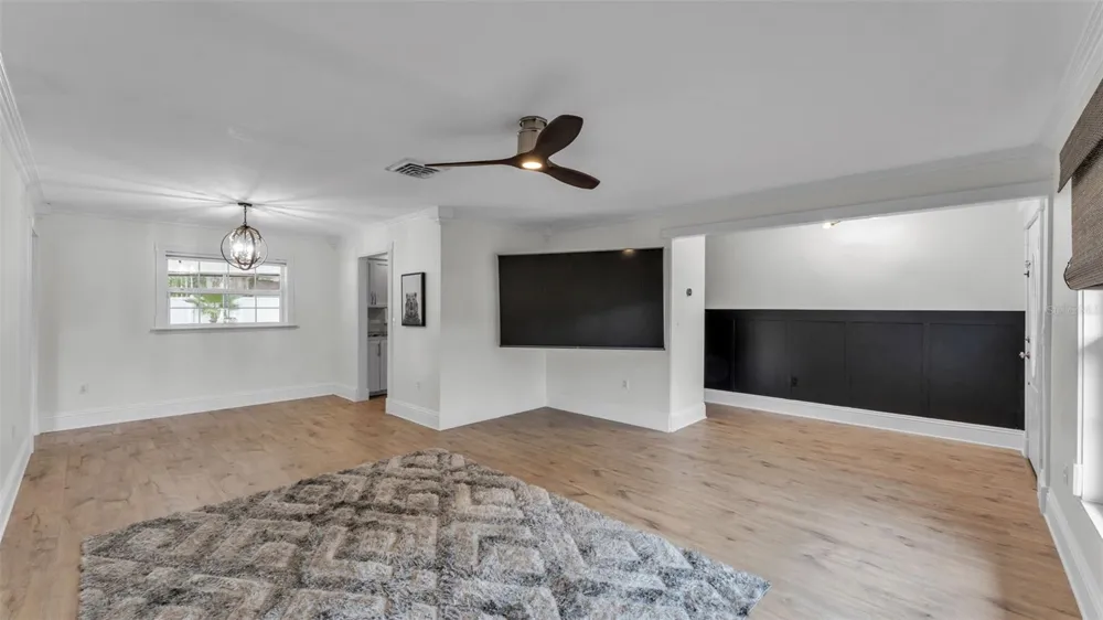 4301 ORANGEWOOD LOOP E Lakeland, FL 33813