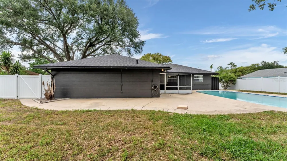 4301 ORANGEWOOD LOOP E Lakeland, FL 33813