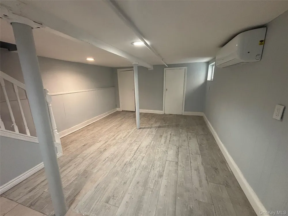 131-05 135th Street South Ozone Park, NY 11420