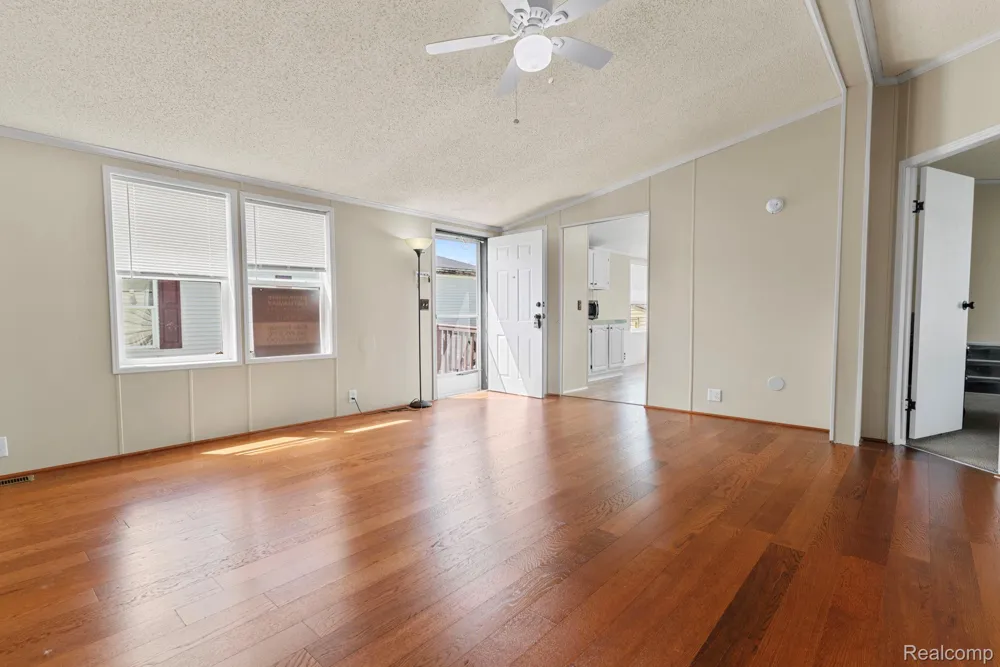 351 North Squirrel Rd #38 Auburn Hills City, MI 48326