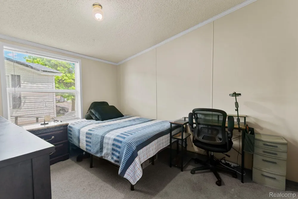 351 North Squirrel Rd #38 Auburn Hills City, MI 48326
