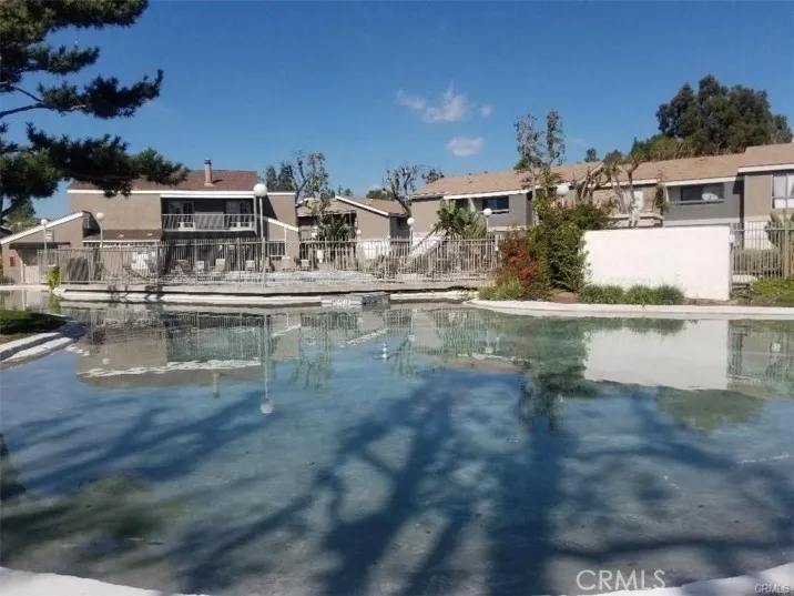 2867 S Fairview #F Santa Ana, CA 92704