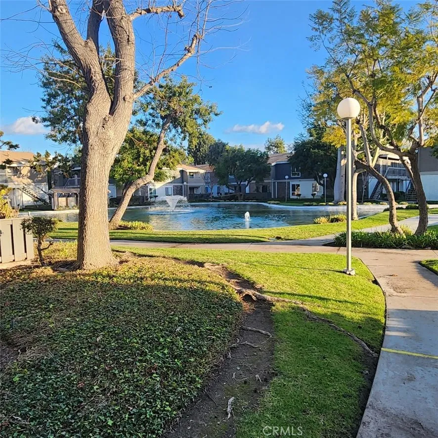 2867 S Fairview #F Santa Ana, CA 92704