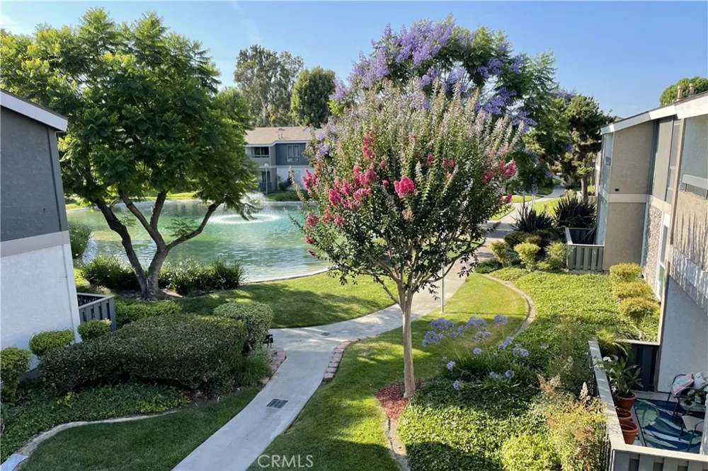 2867 S Fairview #F Santa Ana, CA 92704