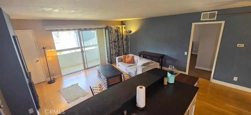 2867 S Fairview #F Santa Ana, CA 92704