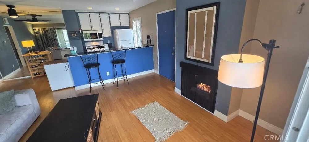 2867 S Fairview #F Santa Ana, CA 92704