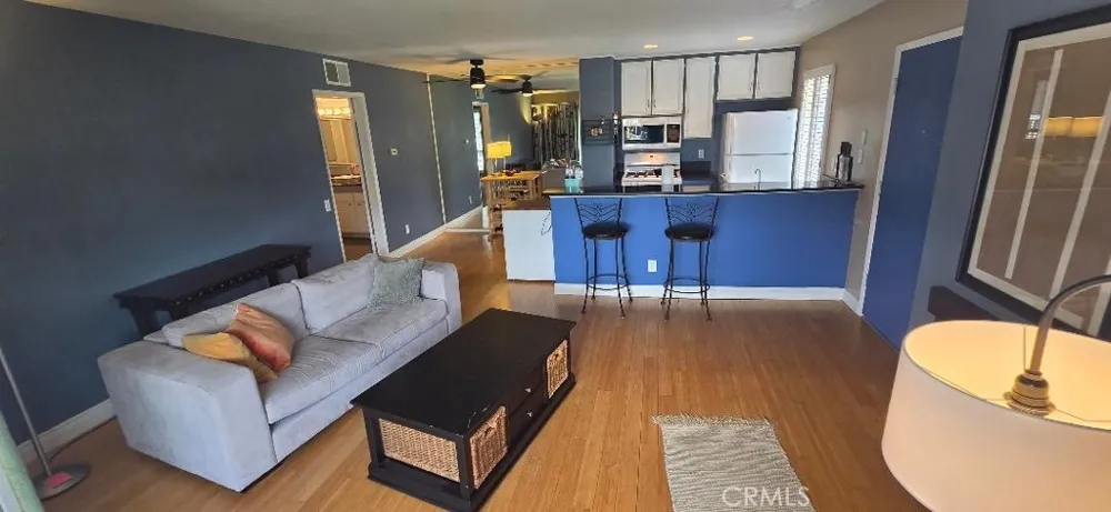 2867 S Fairview #F Santa Ana, CA 92704