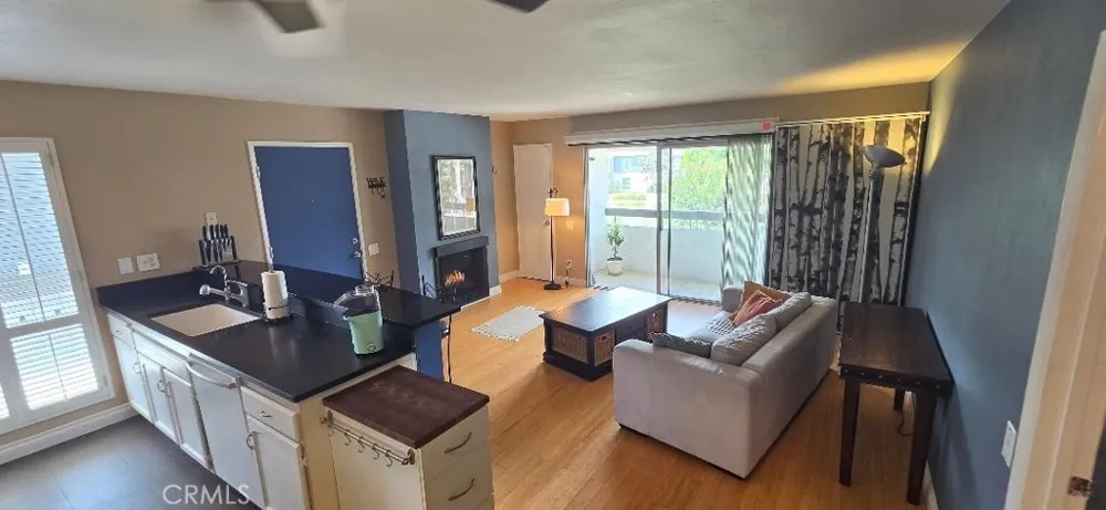 2867 S Fairview #F Santa Ana, CA 92704