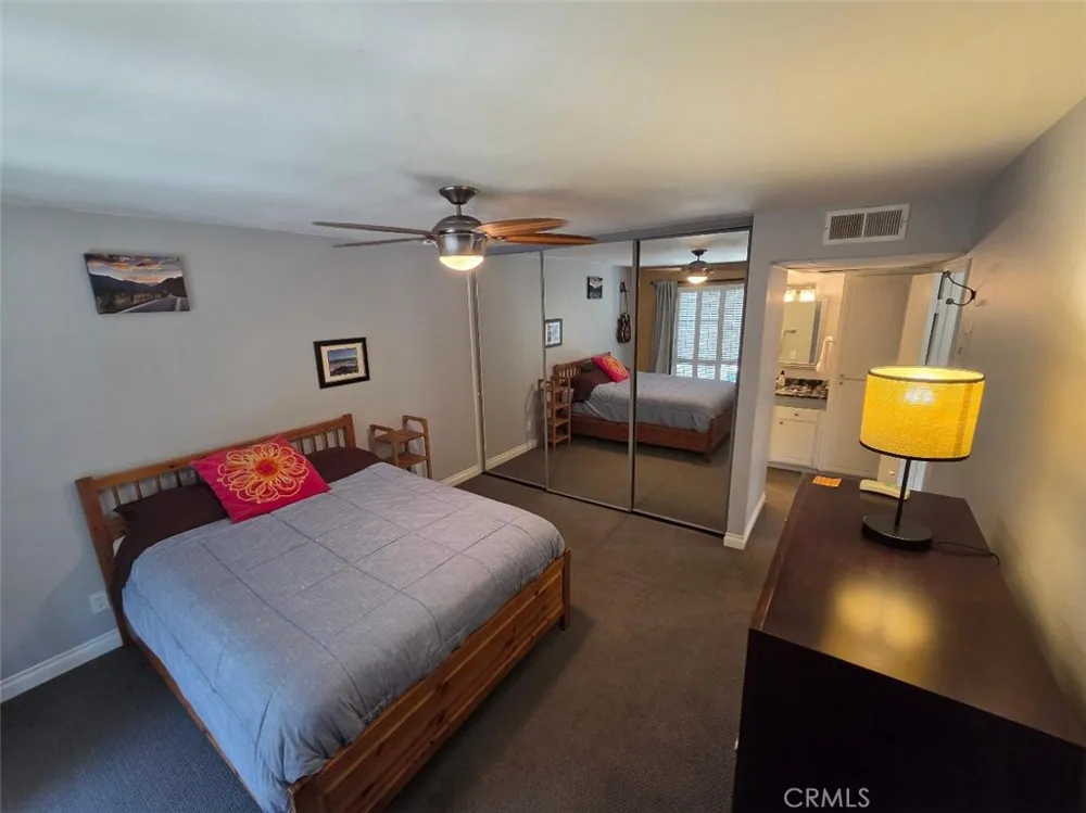 2867 S Fairview #F Santa Ana, CA 92704