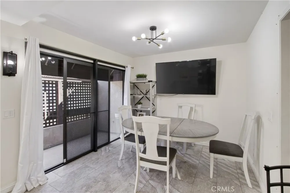 11 Wildflower Pl Pomona, CA 91766