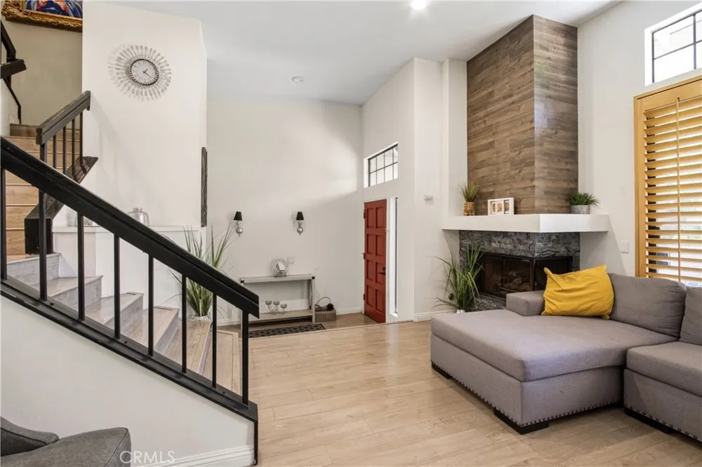 11 Wildflower Pl Pomona, CA 91766