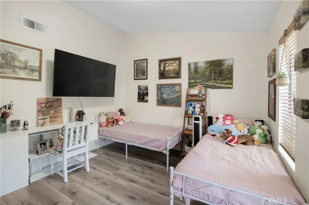 11 Wildflower Pl Pomona, CA 91766