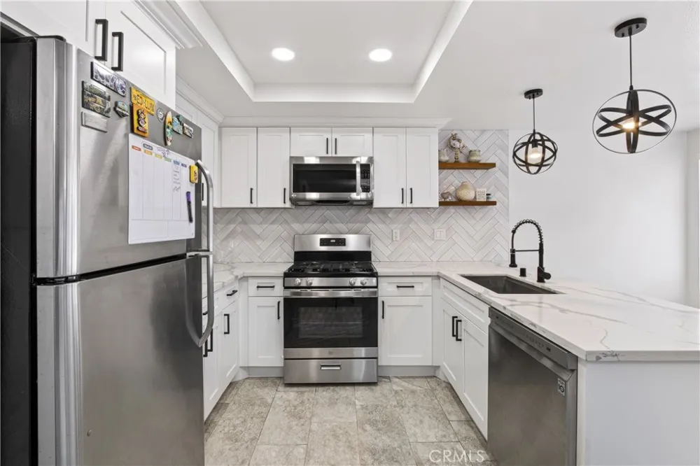 11 Wildflower Pl Pomona, CA 91766