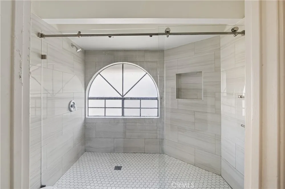 11 Wildflower Pl Pomona, CA 91766