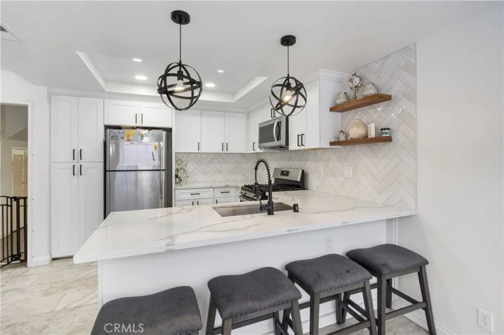 11 Wildflower Pl Pomona, CA 91766
