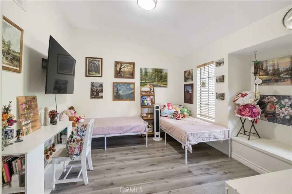11 Wildflower Pl Pomona, CA 91766