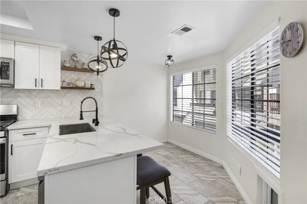 11 Wildflower Pl Pomona, CA 91766