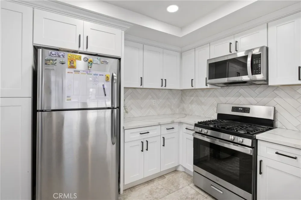 11 Wildflower Pl Pomona, CA 91766