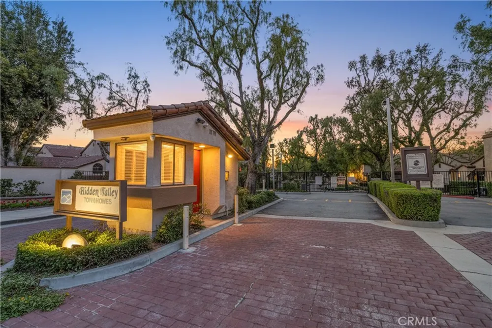 11 Wildflower Pl Pomona, CA 91766