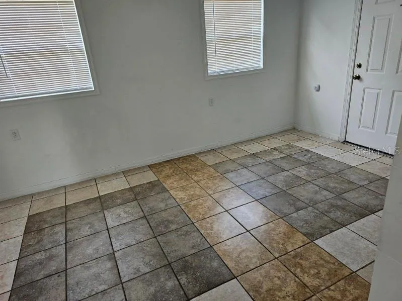 724 DEL RAY DRIVE Kissimmee, FL 34758