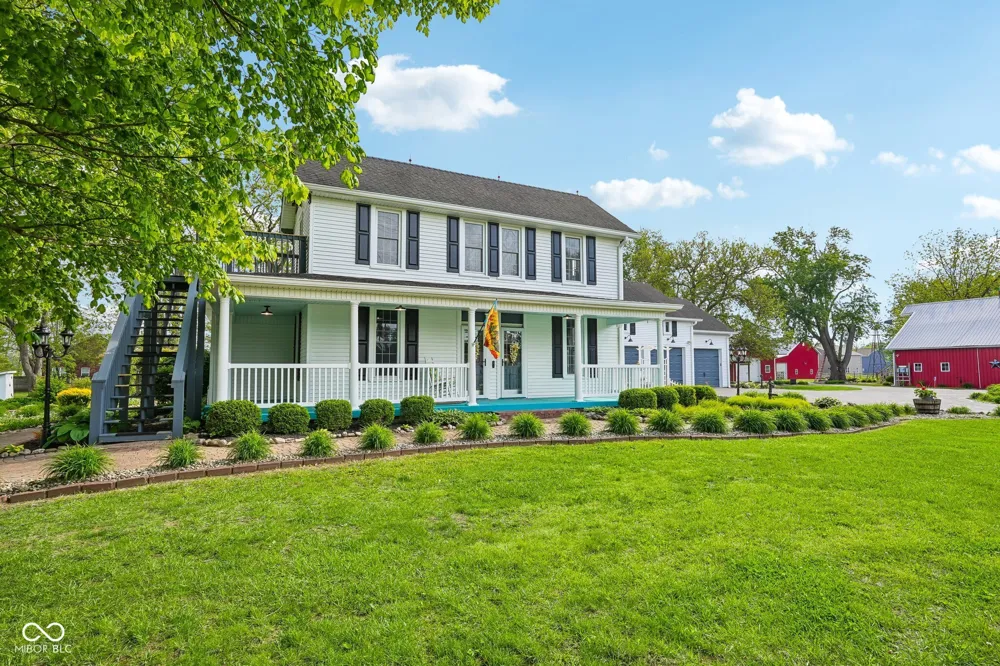 211 Whiteland Road Whiteland, IN 46184
